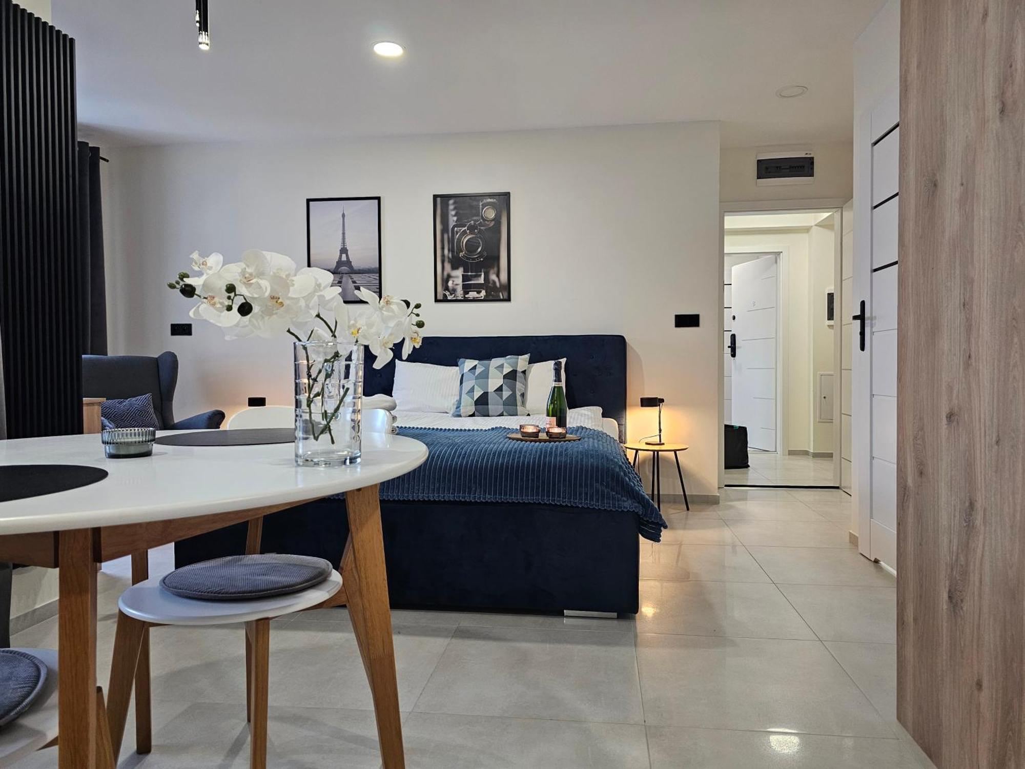 Urban Apartments Premium Baildona 18A, Free Garage, Self Check-In Katowice Bagian luar foto